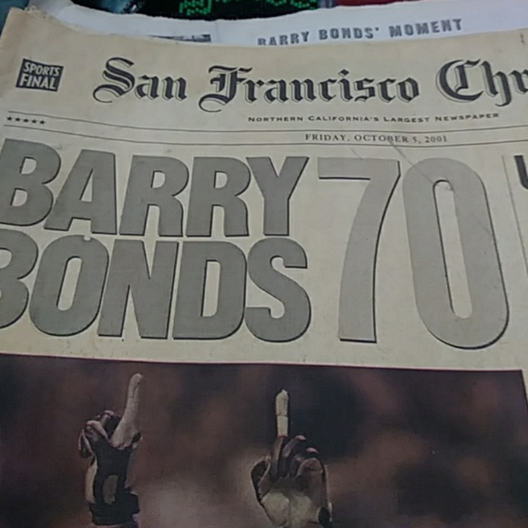 S.F. CHRONICLE BARRY BONDS #70 HOMERUN - Picture 2 of 4